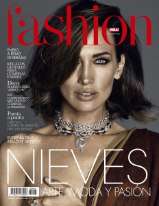 Valero Rioja Photography cover Nieves Alvarez Hola Fashion 1