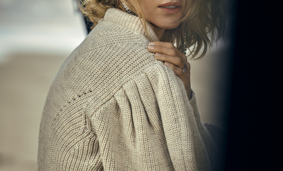 Valero Rioja Photography cover Hola Fashion Elsa Pataky 3